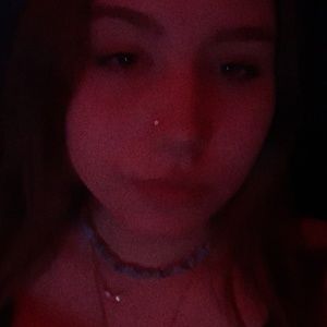 Meet your Posher, Lydia